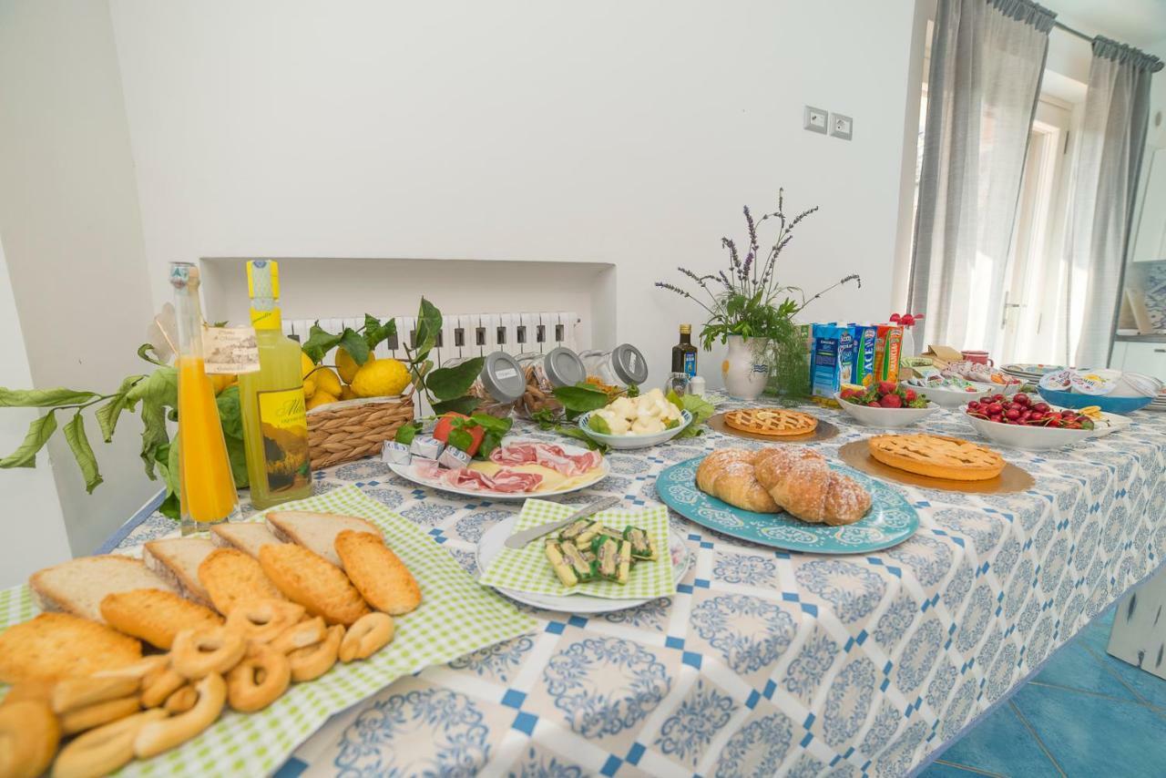 Aquarius Maiori B&B Eksteriør billede